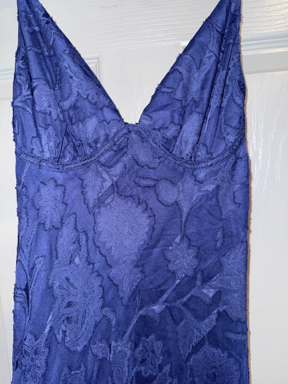 Princess Polly Navy Lace V-Neck Maxi Gown - Picture 6 of 8